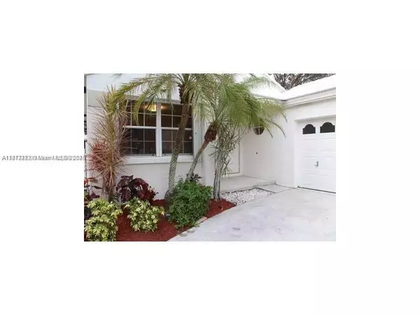 Plantation, FL 33324,9462 NW 8th Cir