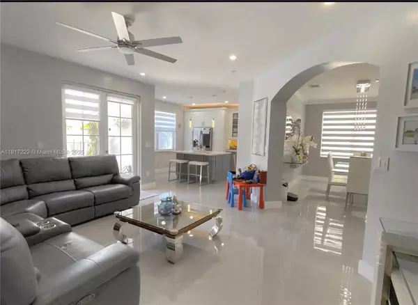 Miami, FL 33177,14121 SW 152nd Ter