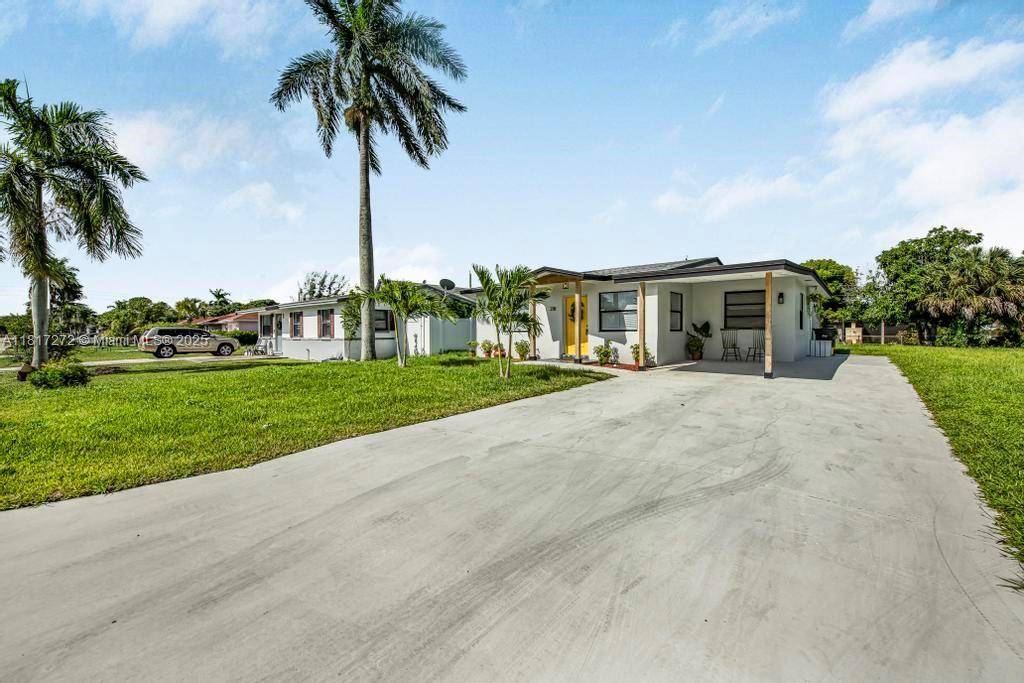 Delray Beach, FL 33444,218 SW 10th Ave