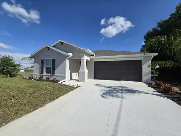 3403 34TH ST SW #3403, Lehigh Acres, FL 33976