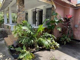 Miami, FL 33135,1262 SW 4th St