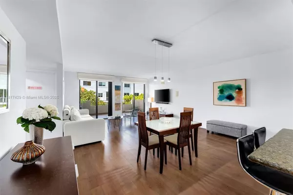 Key Biscayne, FL 33149,141 Crandon Blvd #446