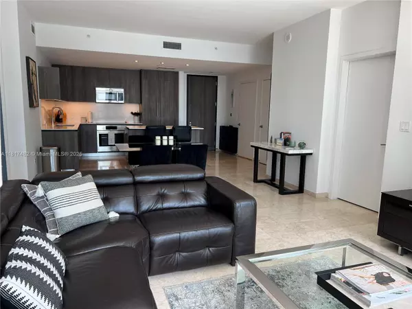 Miami, FL 33130,88 SW 7th St #2209