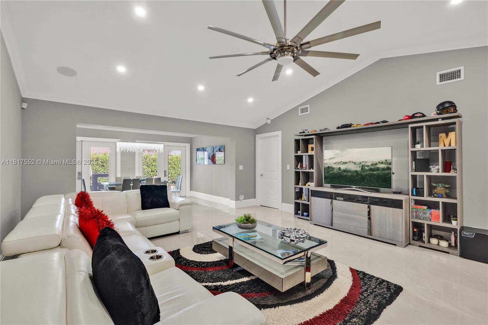 Boca Raton, FL 33433,21595 Coronado Ave