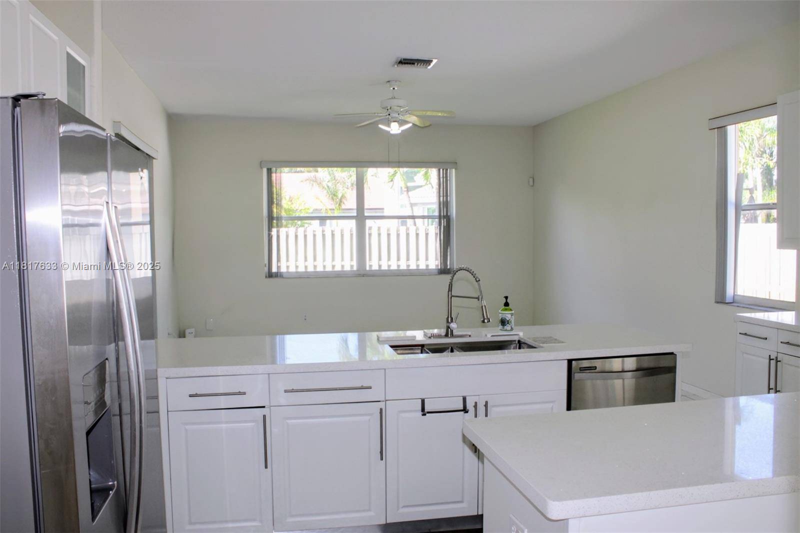 Pembroke Pines, FL 33029,17820 NW 16th St #17820