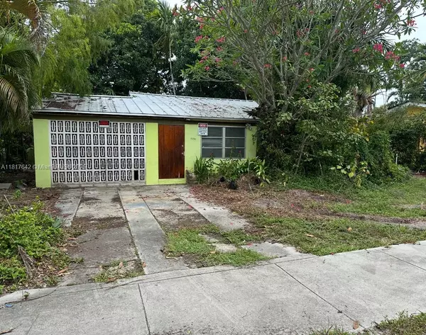 1151 NW 112th St, Miami, FL 33168