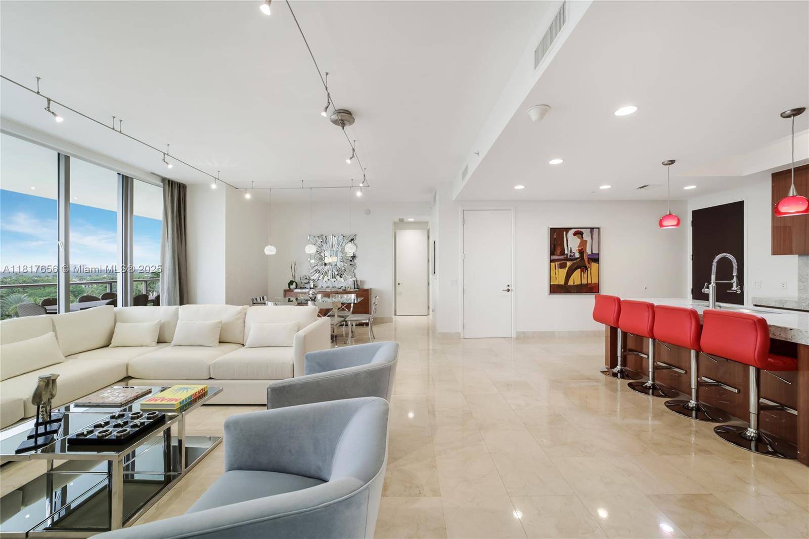 Bal Harbour, FL 33154,9705 Collins Ave #605N