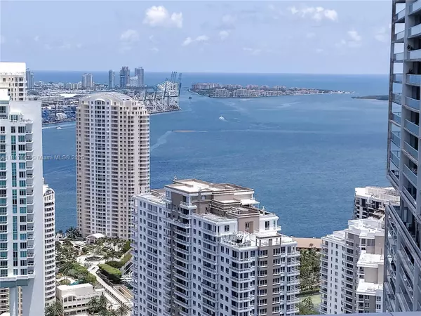 Miami, FL 33131,485 Brickell Ave #4711