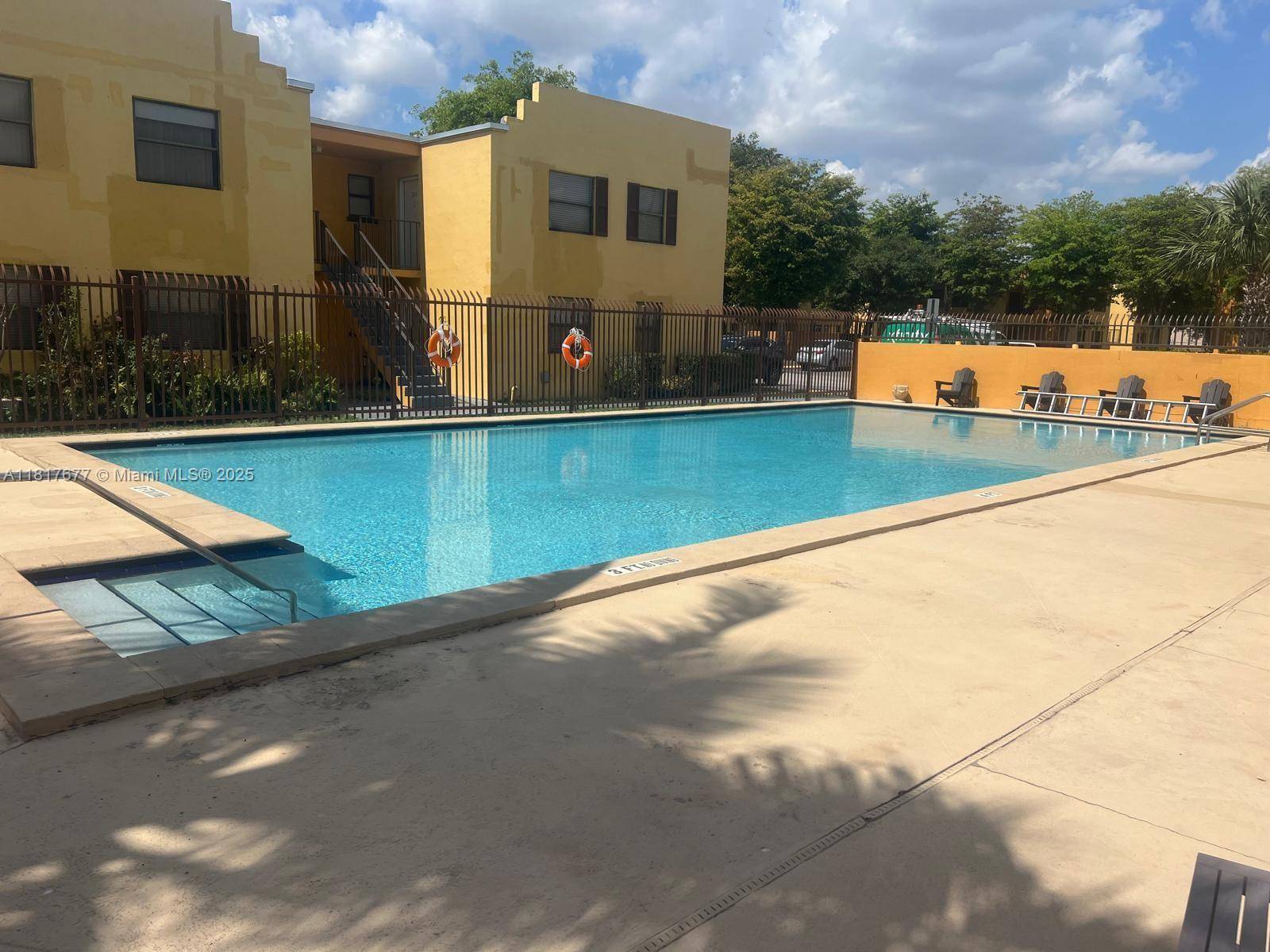Sweetwater, FL 33172,560 NW 114th Ave #202