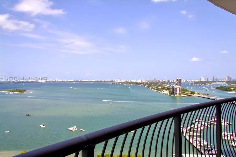 1750 N Bayshore Dr #2601, Miami, FL 33132