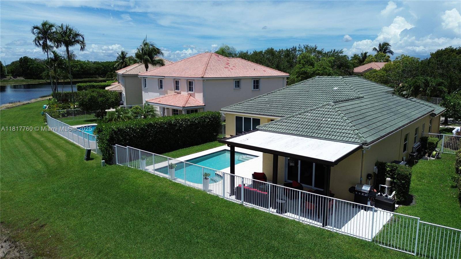 Weston, FL 33331,4221 Laurel Ridge Cir