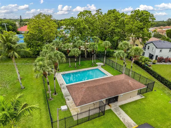 Cooper City, FL 33026,4167 Forest Hill Dr