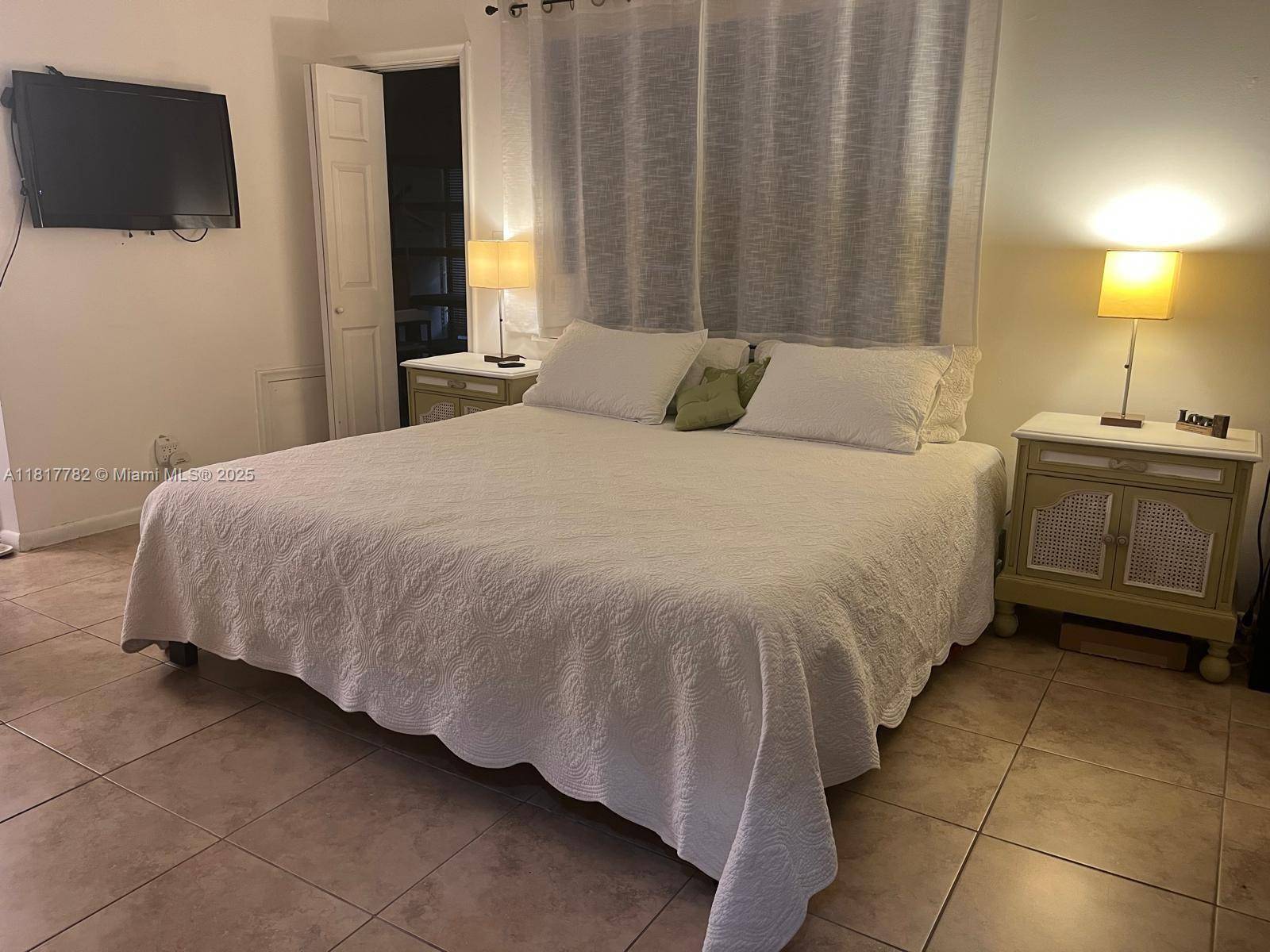Delray Beach, FL 33445,557 High Point Dr #B