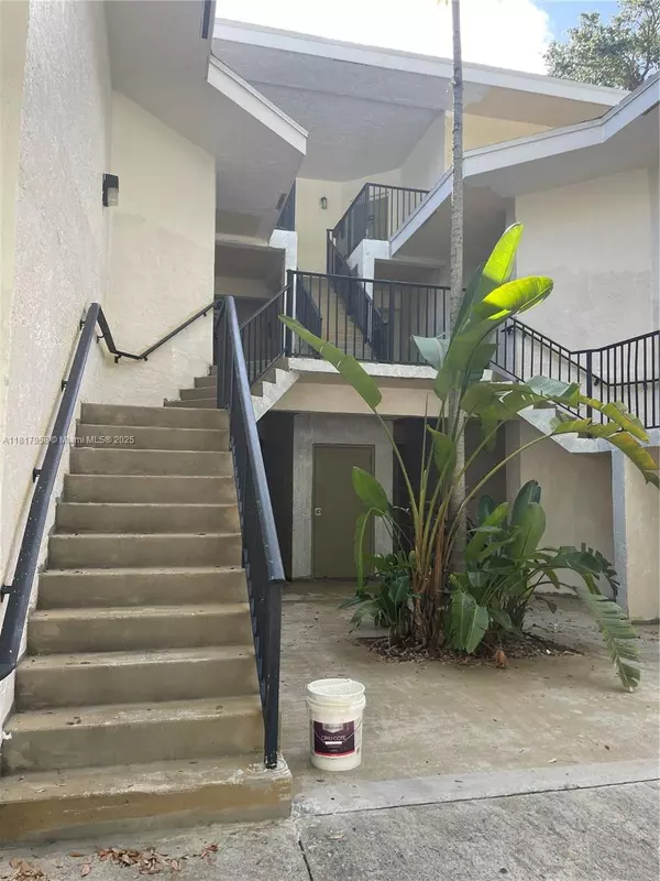 2550 SW 18th Ter #2105, Fort Lauderdale, FL 33315