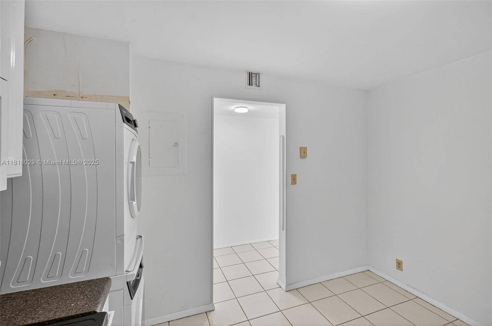 Miami, FL 33129,1865 Brickell Ave #A2012