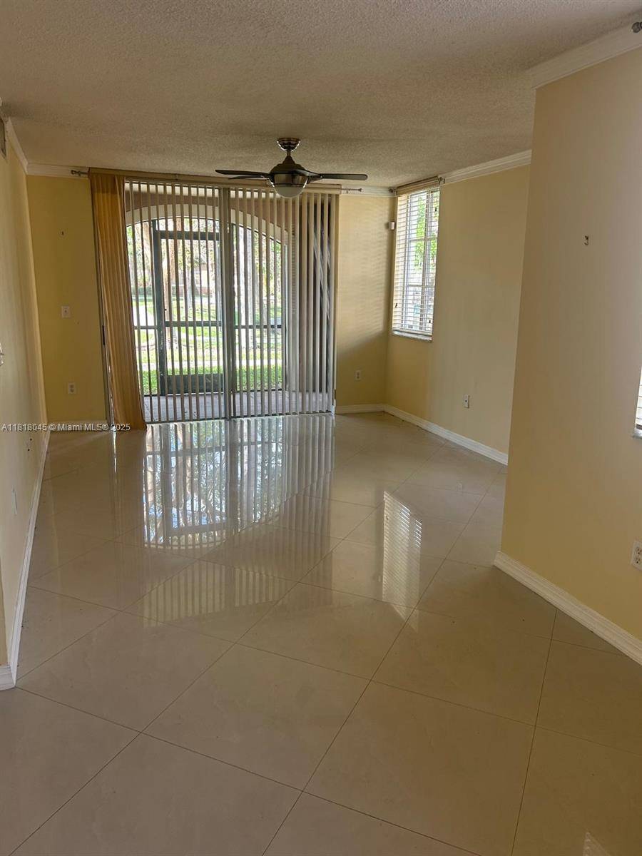 Coconut Creek, FL 33073,4812 N State Road 7 #12108