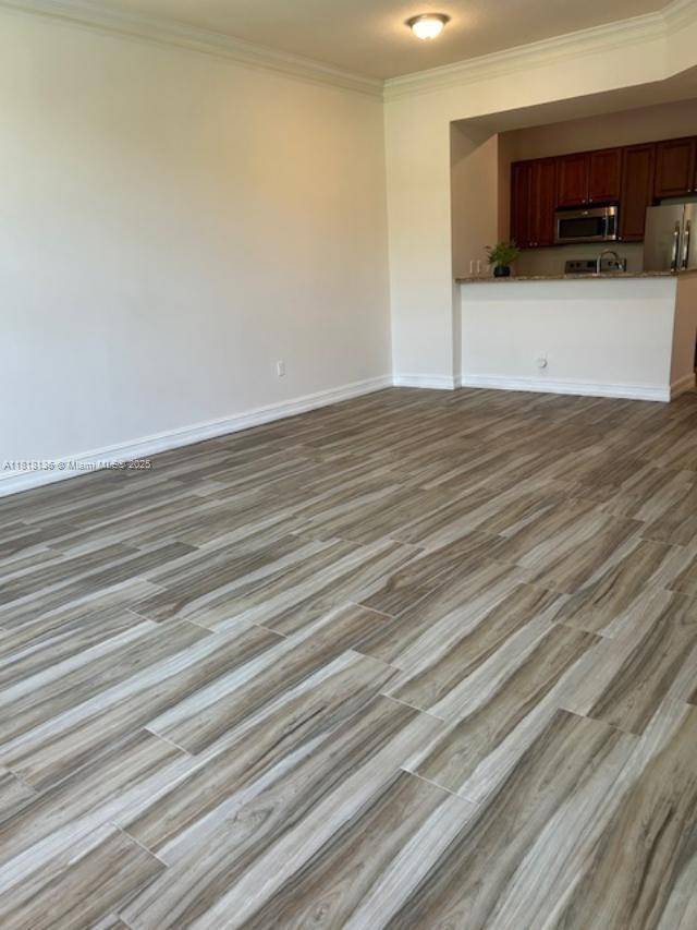 Aventura, FL 33180,3001 NE 185th St #418