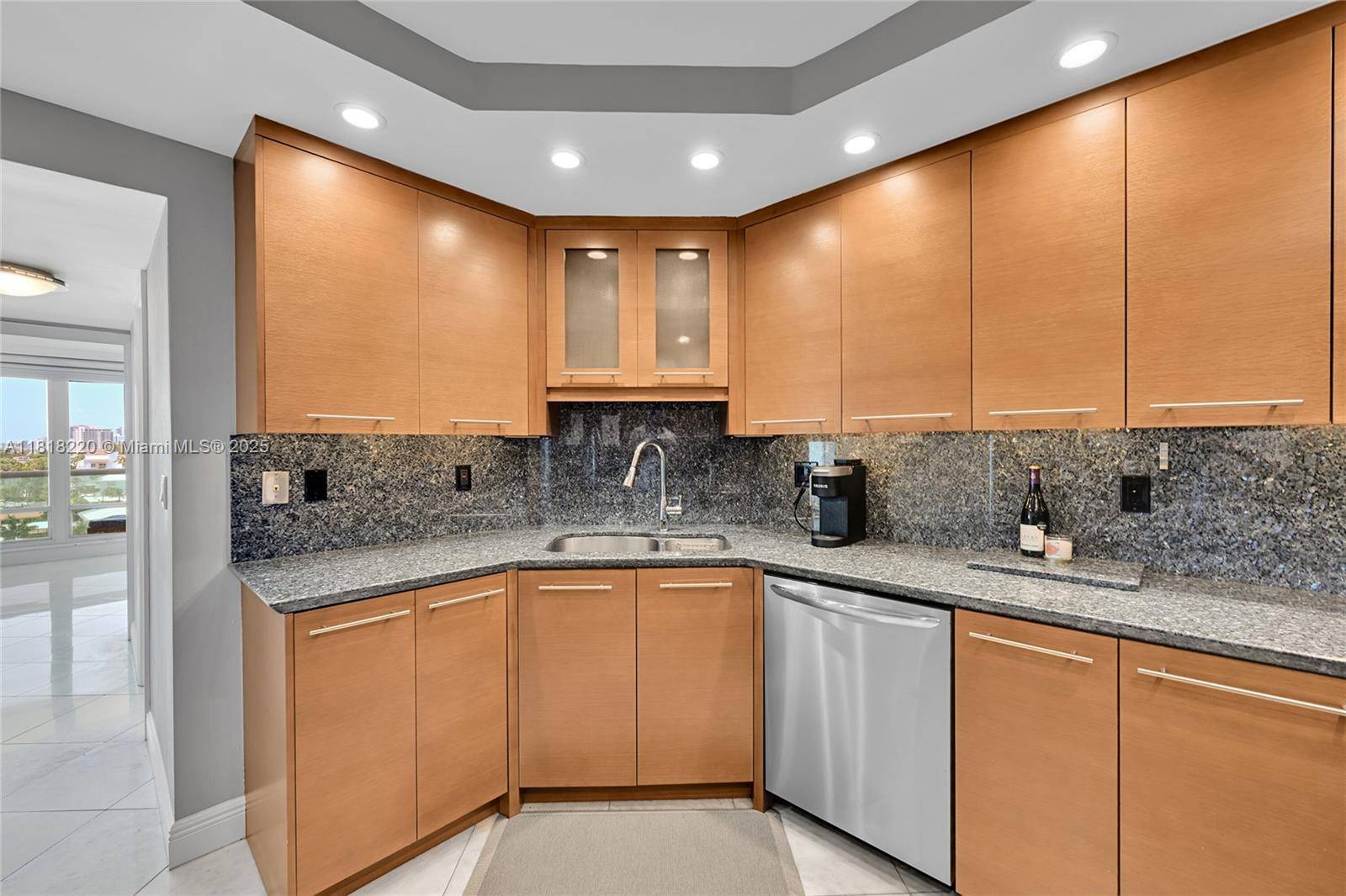 Fort Lauderdale, FL 33316,2100 S Ocean Ln #703