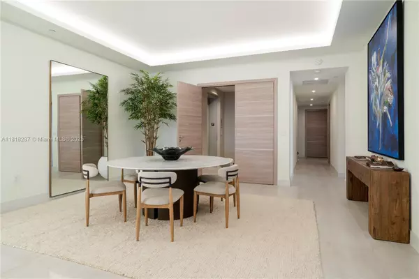 Coral Gables, FL 33134,515 Valencia Ave #203