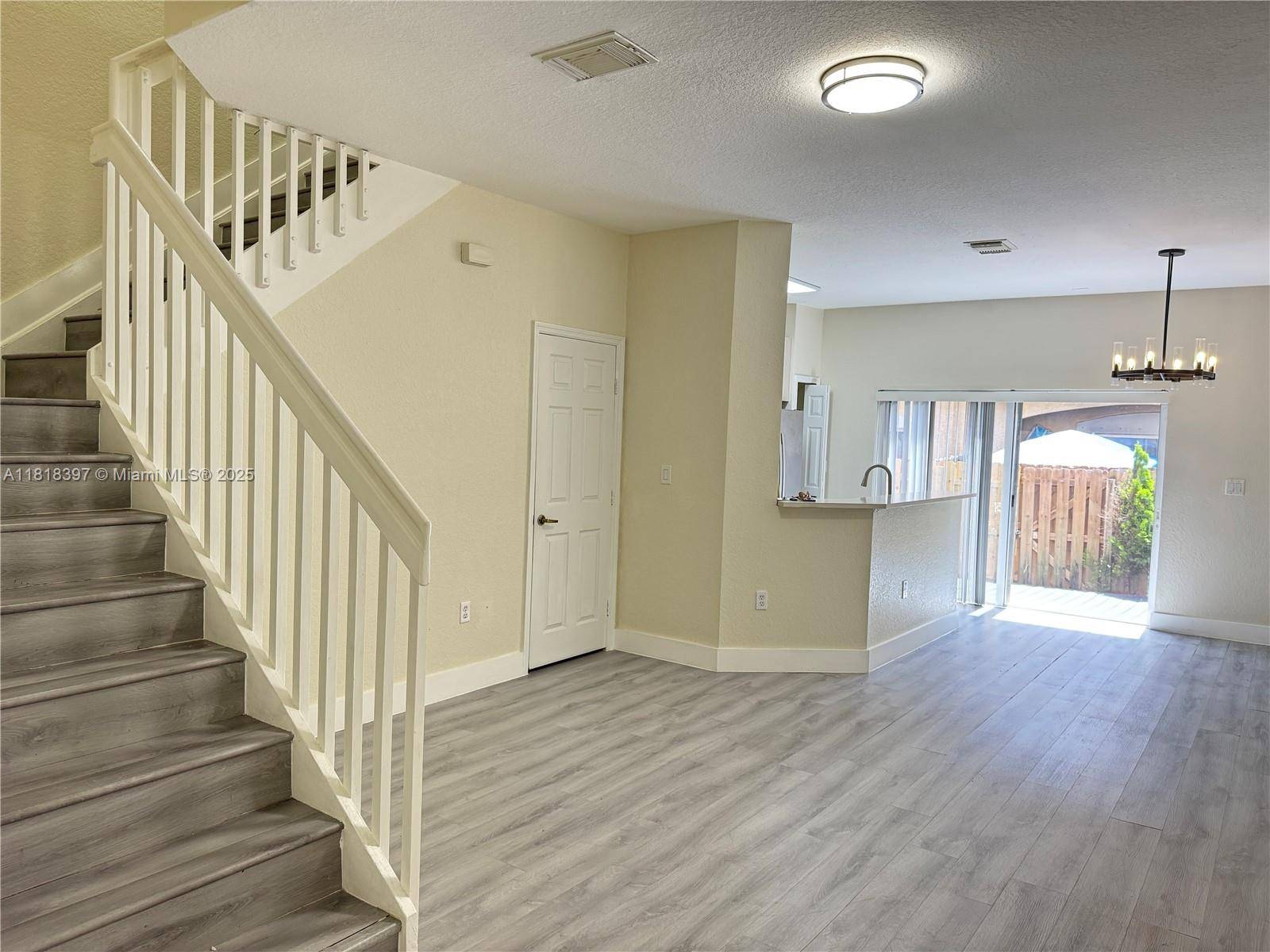 Doral, FL 33178,8246 NW 108th Ave #2-16