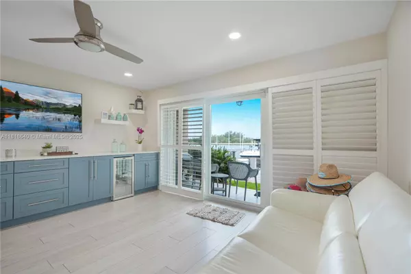 Hollywood, FL 33019,4034 N Ocean Dr