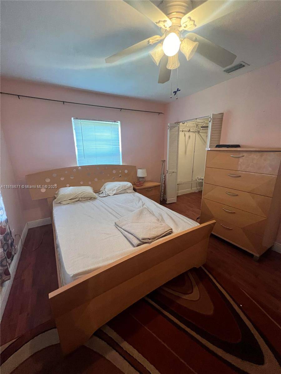 Miami, FL 33144,110 SW 64th ct #110