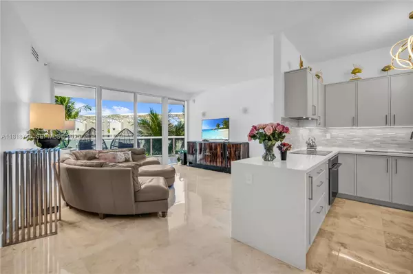 Miami Beach, FL 33139,400 Alton Rd #407