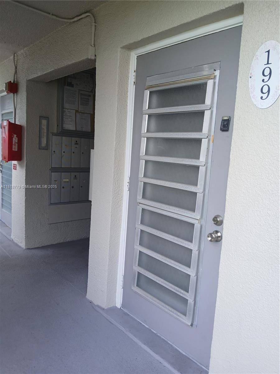 Deerfield Beach, FL 33442,Address not disclosed