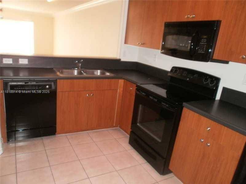Miramar, FL 33027,3190 SW 128 TE #144