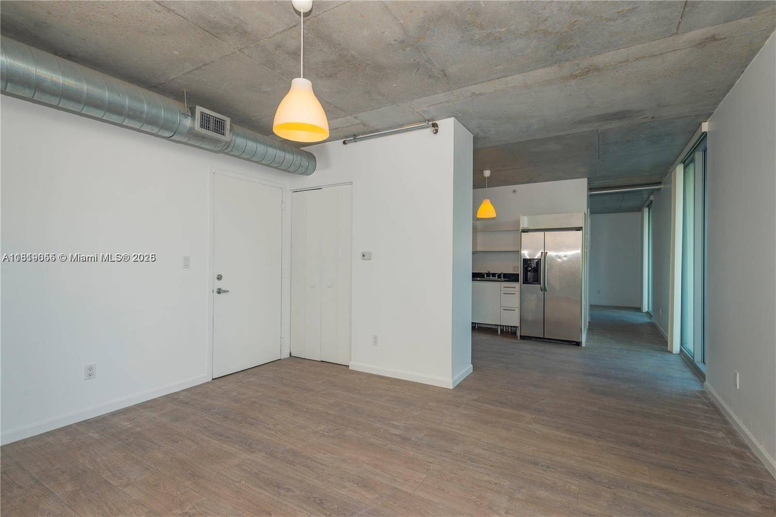 Miami, FL 33130,690 SW 1st Ct #405
