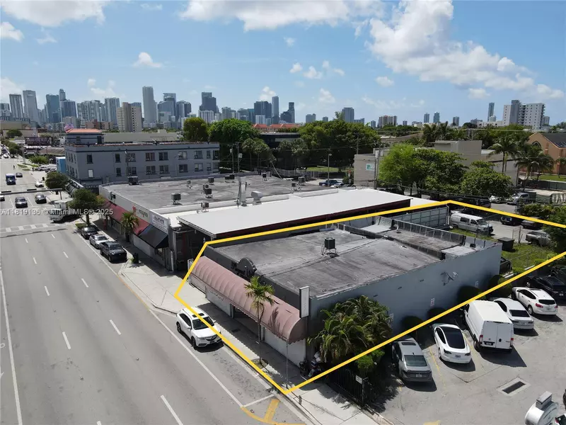 1328 W Flagler St, Miami, FL 33135