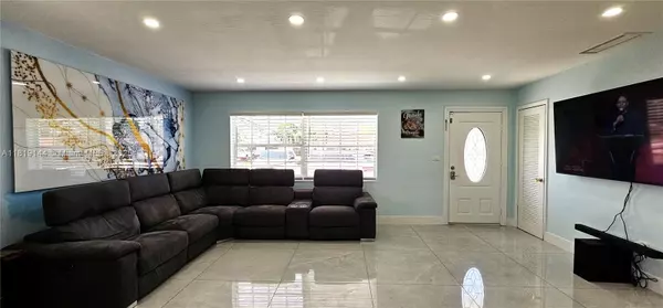Miami, FL 33174,9770 SW 13th Ter