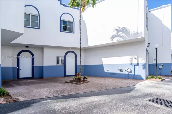 Fort Lauderdale, FL 33315,2927 SW 18 th Terrace
