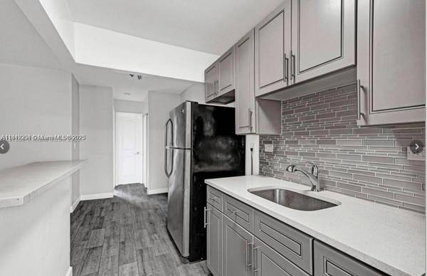 533 Meridian Ave #11, Miami Beach, FL 33139