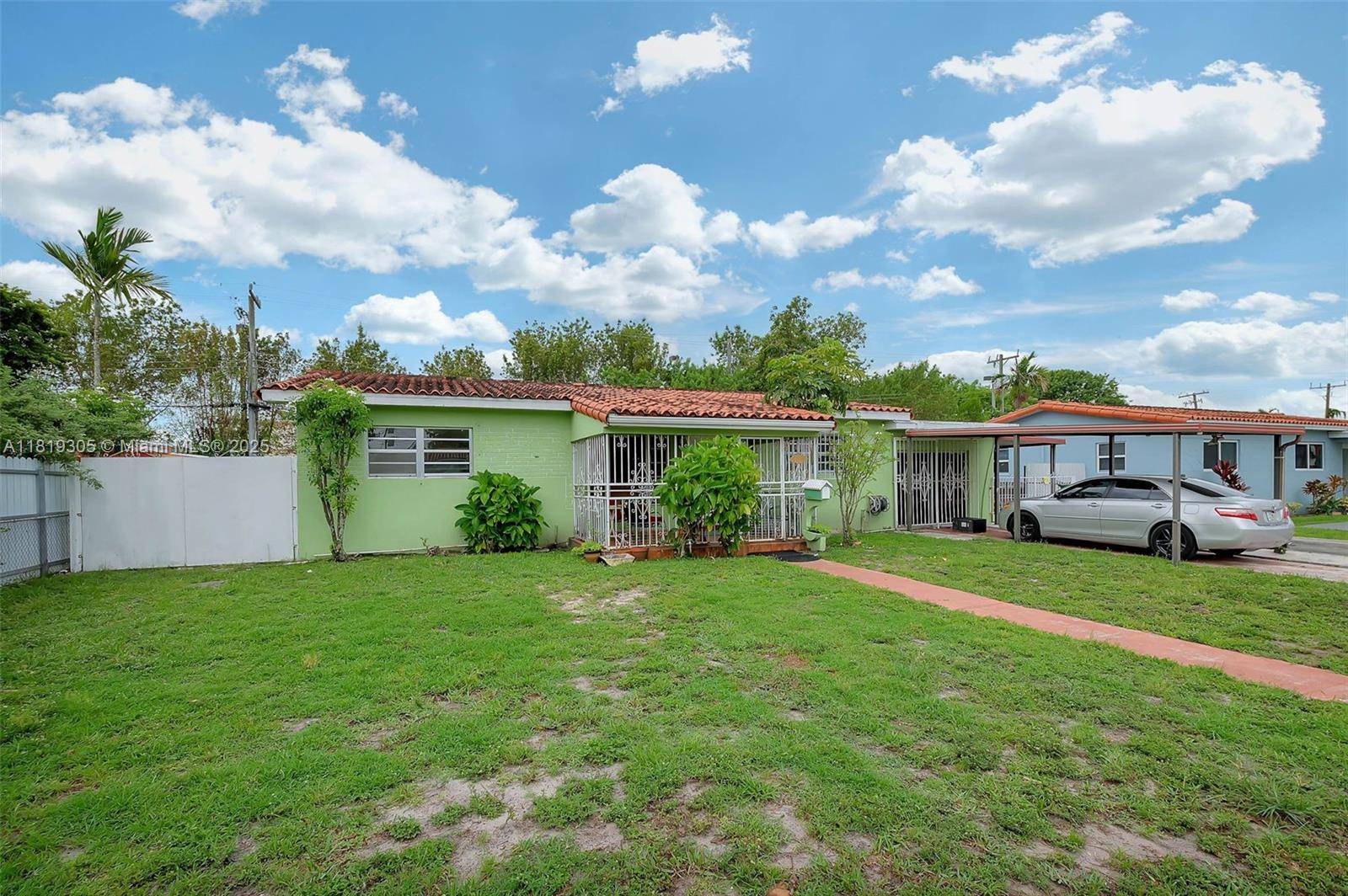 Hialeah, FL 33014,1150 W 69th Pl