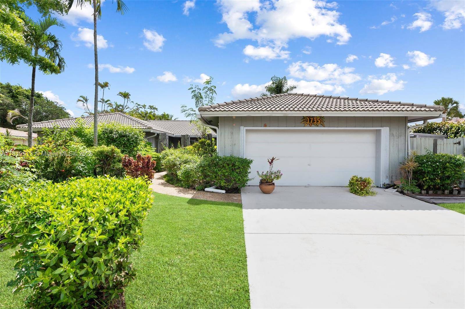 1795 NW 88th Way, Coral Springs, FL 33071
