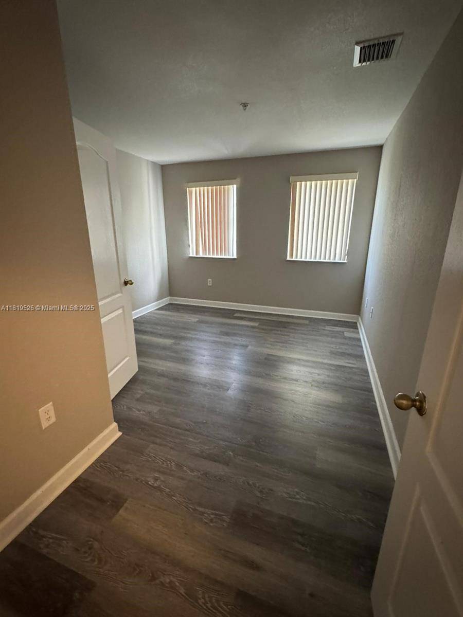 Miramar, FL 33027,4331 SW 160th Ave #202