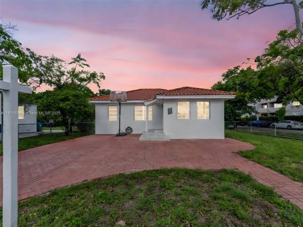 520 NW 32nd Pl, Miami, FL 33125
