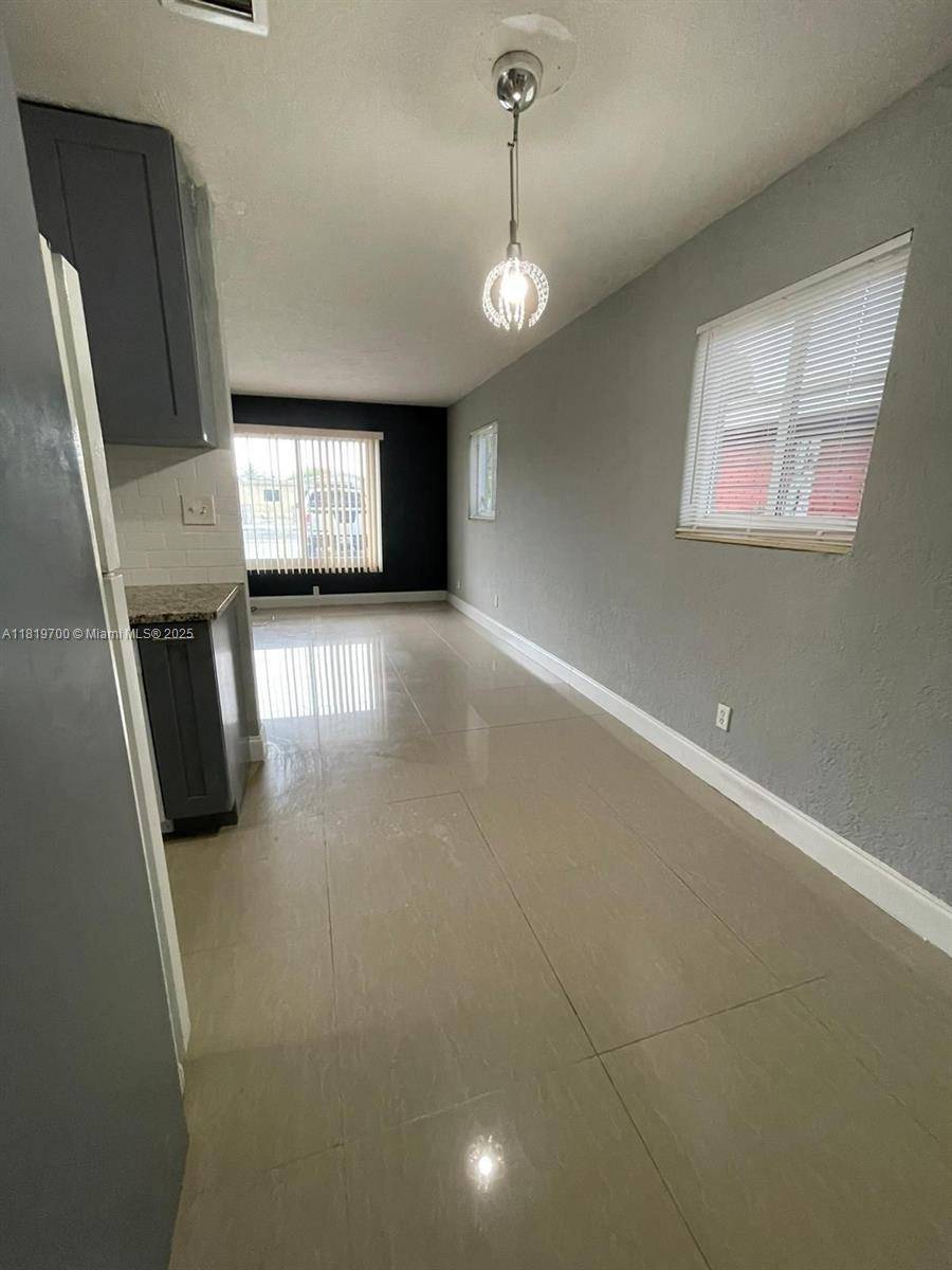 Pompano Beach, FL 33069,2720 NW 2nd St