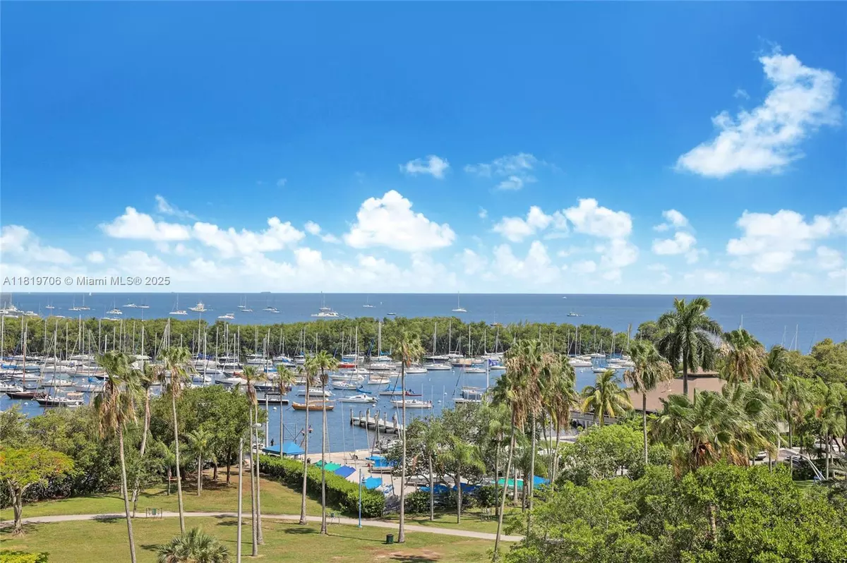 Miami, FL 33133,2901 S Bayshore Dr #7E