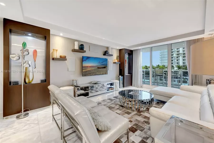 2301 Collins Ave #307, Miami Beach, FL 33139