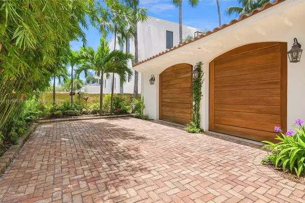 Miami Beach, FL 33140,2050 Alton Rd