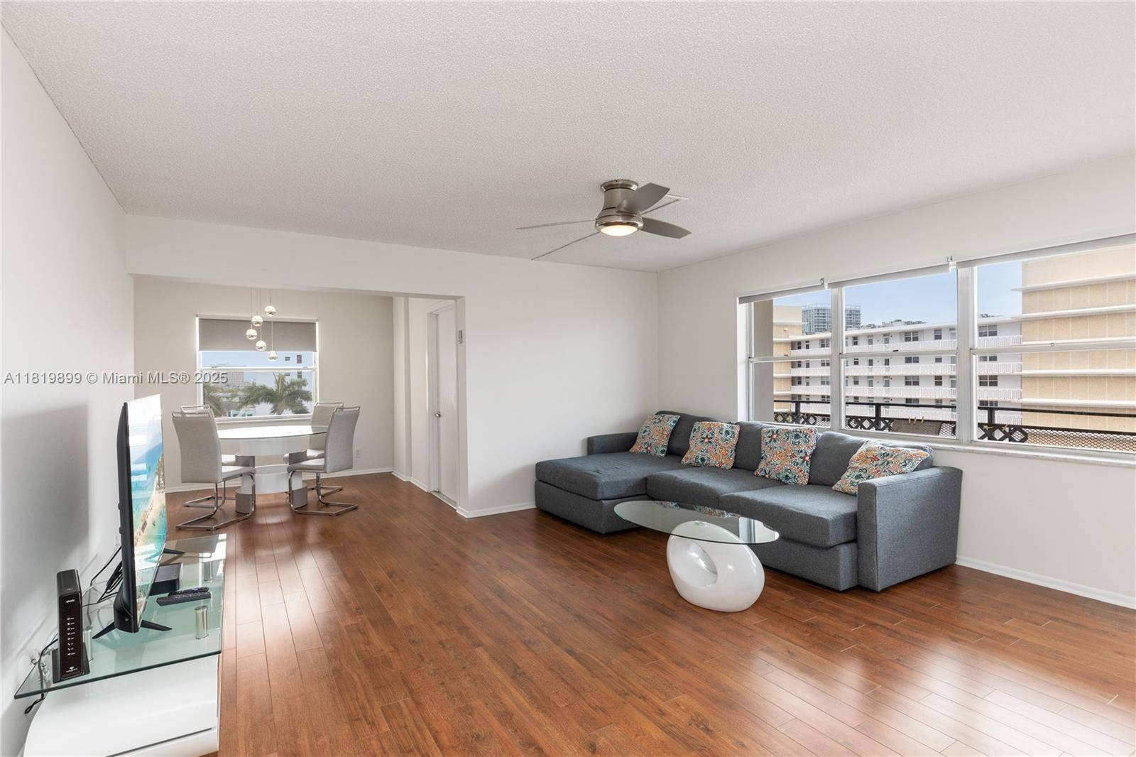 Hallandale Beach, FL 33009,401 Golden Isles Dr #613