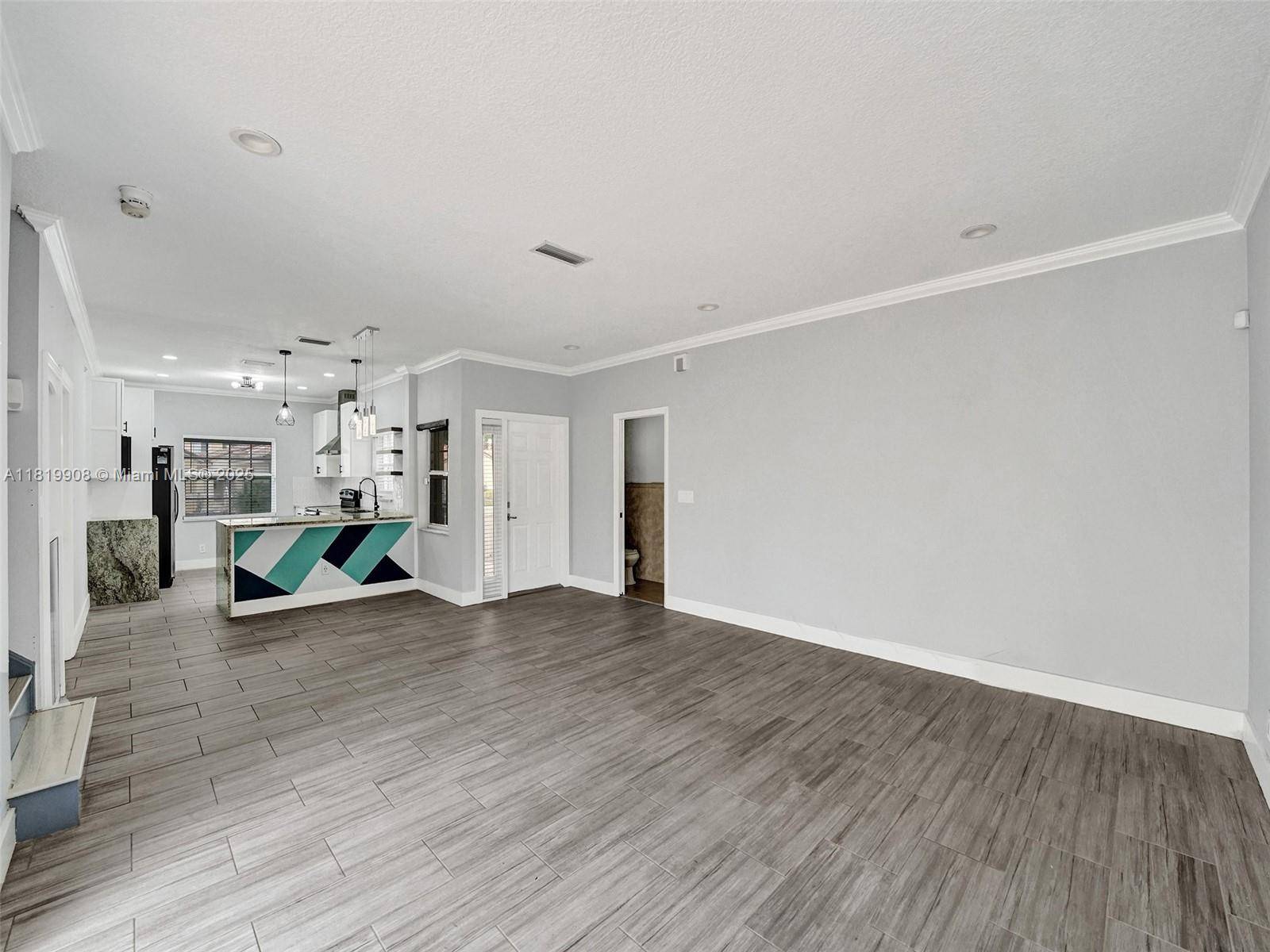 Pembroke Pines, FL 33029,17954 SW 10th Ct #17954