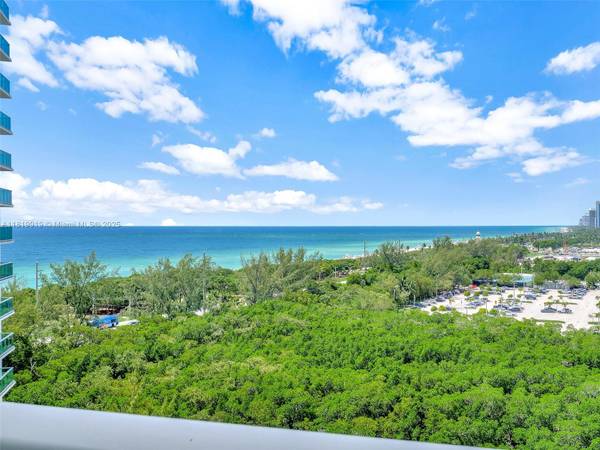 100 Bayview Dr #1223, Sunny Isles Beach, FL 33160