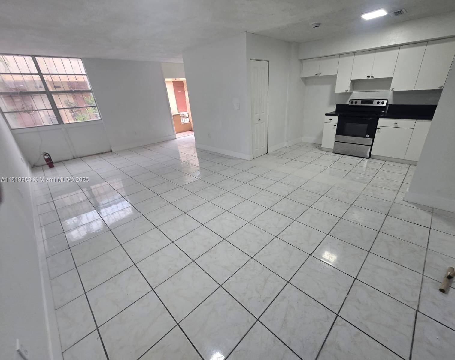 South Miami, FL 33143