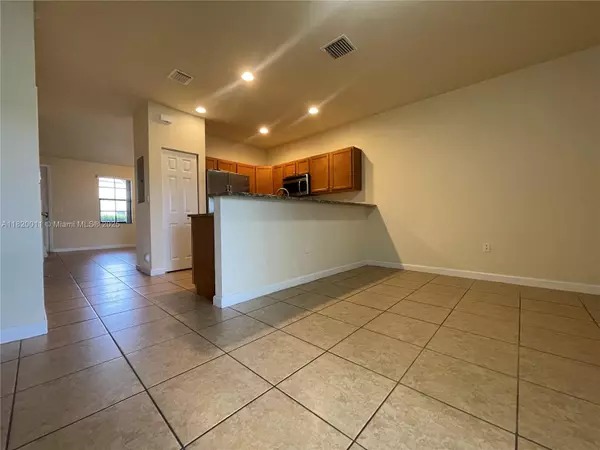 Homestead, FL 33033,548 SE 32nd Ave #548