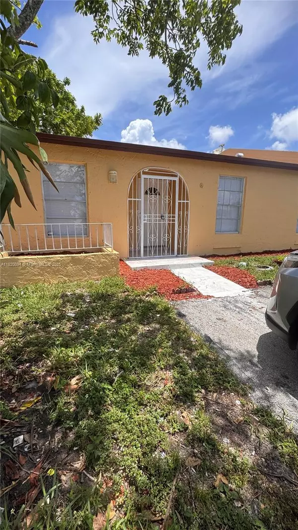 Miami Gardens, FL 33056,3019 NW 204th Ter #3019