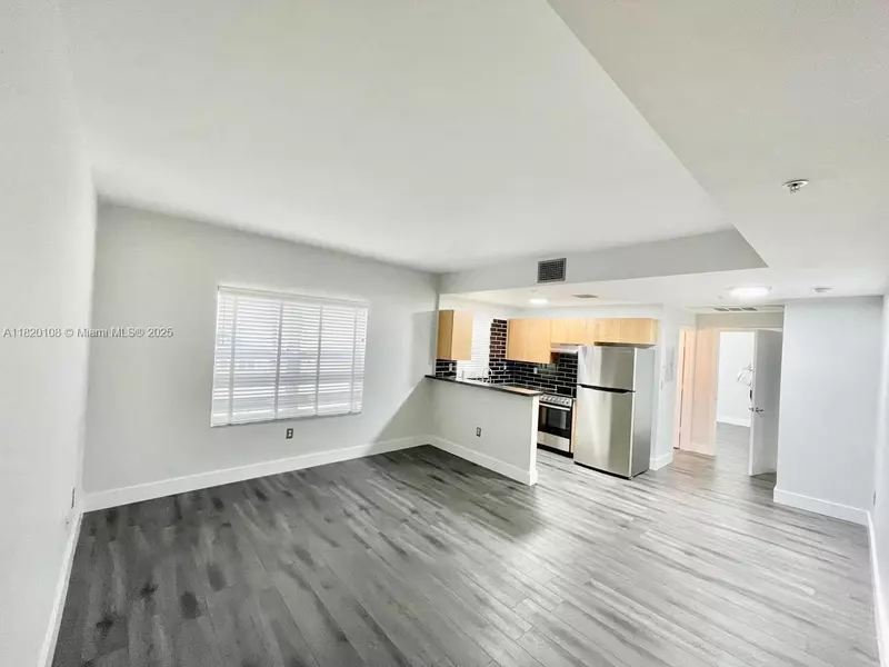1542 Drexel Ave #107, Miami Beach, FL 33139