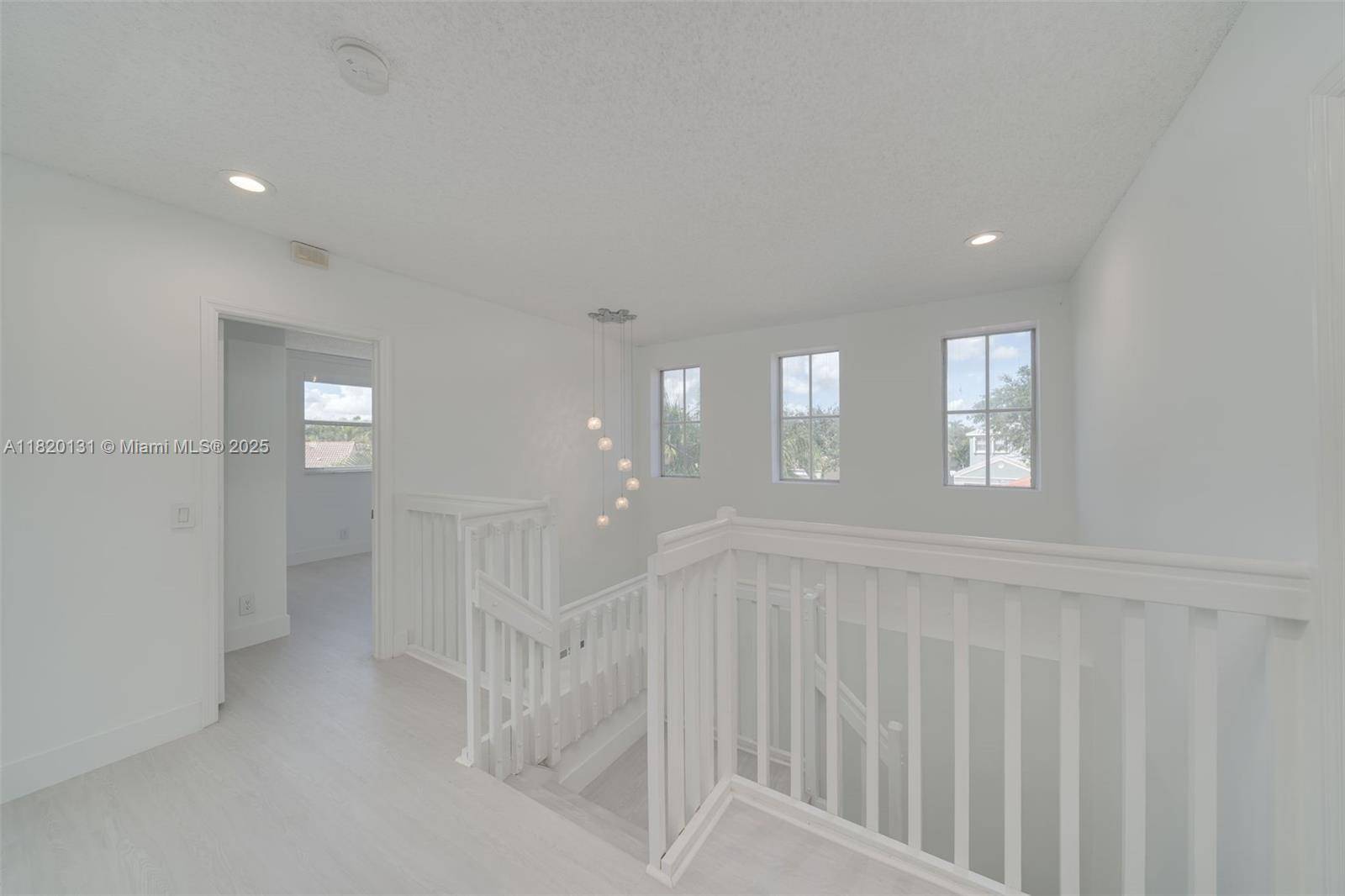 Weston, FL 33326,720 Falling Water Rd #720